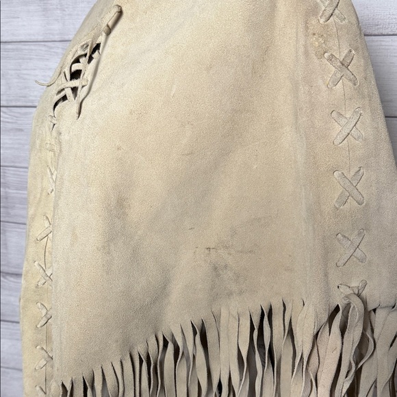 Vintage Fringed Tan Leather Poncho - Picture 4 of 9